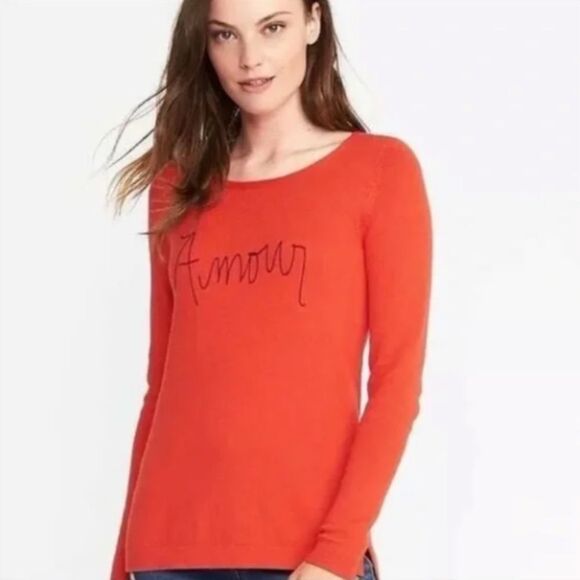 Old Navy Classic Graphic Red Amour Crew-Neck Sweater for Women size Medium - Picture 1 of 7